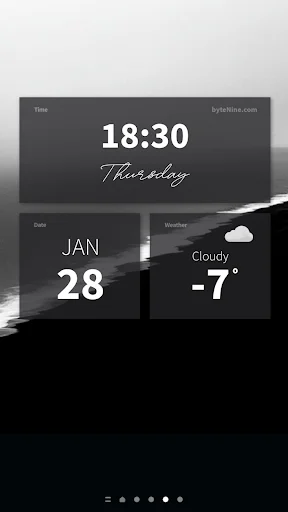 Grid-style digital clock widget displaying time 18:30, Thursday date, and weather with temperature in dark theme